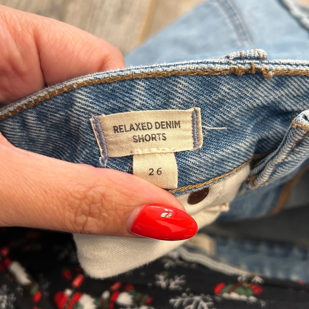Madewell the relaxed short distressed denim shorts women’s size 26 - Picture 4 of 8